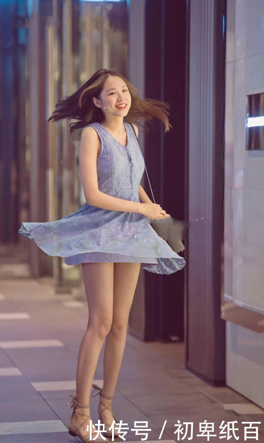 「 没错」这话真没错!,街拍:都说甜美小姐姐的眼睛是心灵的窗户