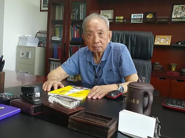 EUV 光刻机技术研发开花结果!日本凸版 EUV 