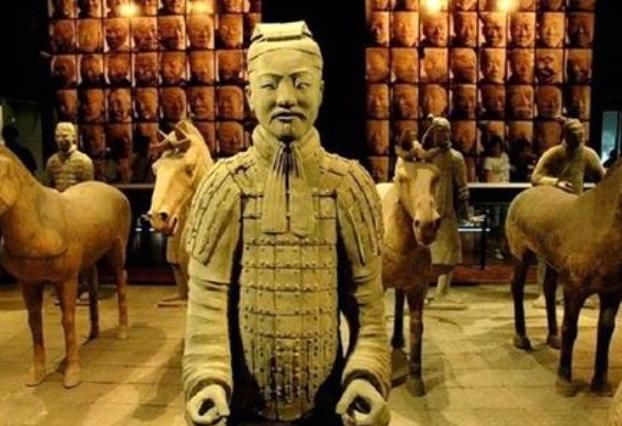 花120元给兵马俑“表演阅兵”，这可亏大了！游客: 开心最重要！