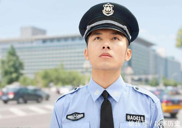 我国什么级别的警察，可以穿“白衬衣”，可能与你想的不同！