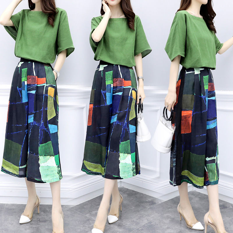 7月工资刚发，老婆把连衣裙全扔了，换七分裤套装，怎么搭都显高