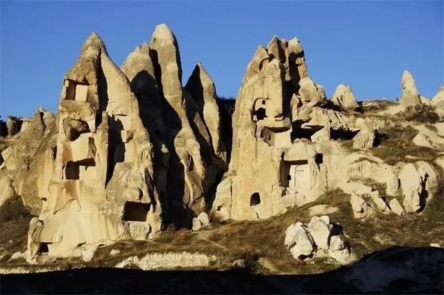 “霸占”欧亚大陆两种风情，美到连中国人都羡慕，消费还不贵!