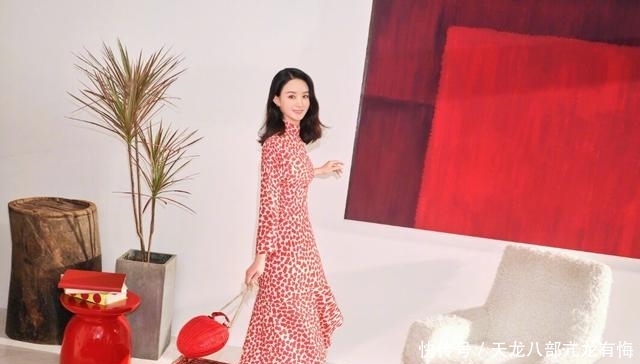  「红外」十年前的一部剧，除主角捧不红外，配角宋轶、赵丽颖、杨幂都红了