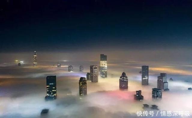 罕见！乌鲁木齐下黄雪这是来自大自然的警告！