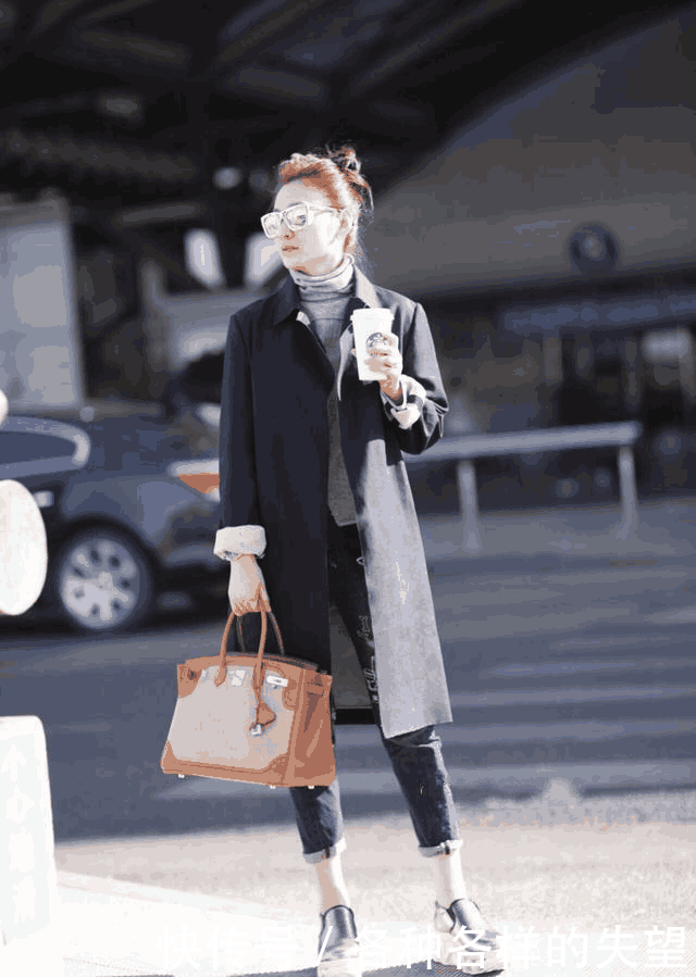 41岁李小冉同框39岁刘涛, 网友: 贵妇和村妇的差距一目了然!