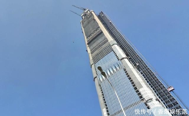 中国十大最高建筑排行榜，排名第一的是谁？是在哪座城市呢？