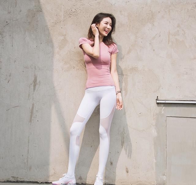 日本女人都喜欢穿这样的衣服？真的是万里风情只为你，美到窒息