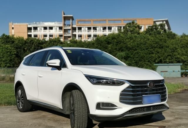 #省油#比汉兰达省油，价格不到汉兰达一半，来看看唐燃油的油耗表现