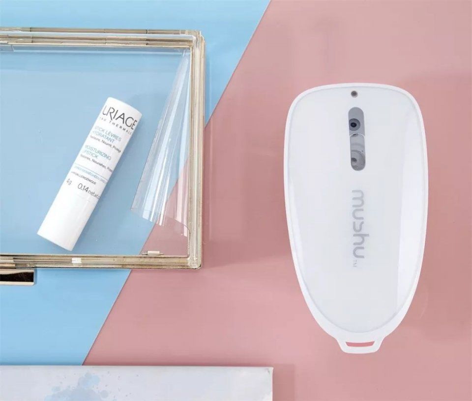 专治头发炸毛，自带按摩功能的保湿气垫梳