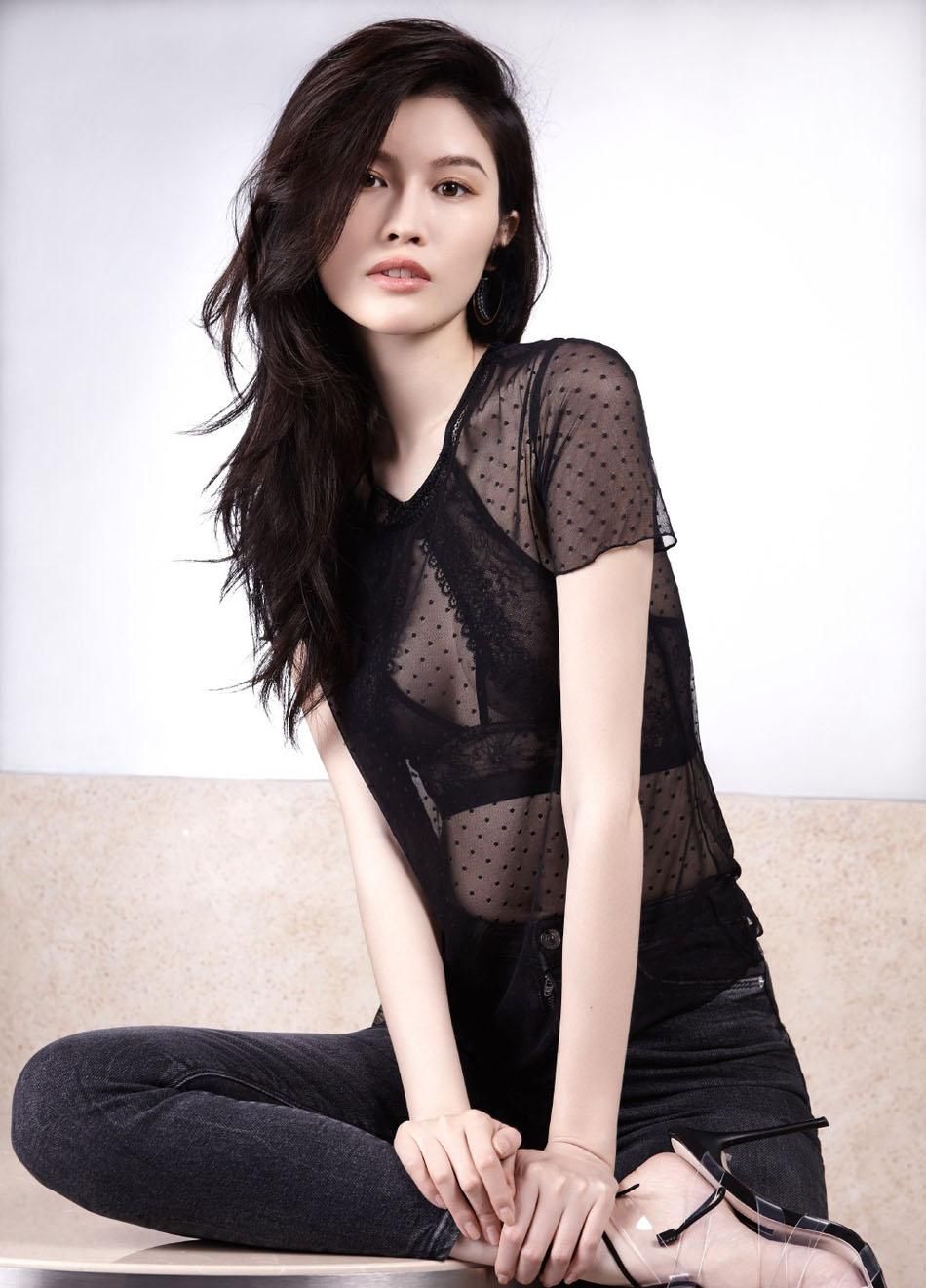 维密天使何穗奚梦瑶性感图片