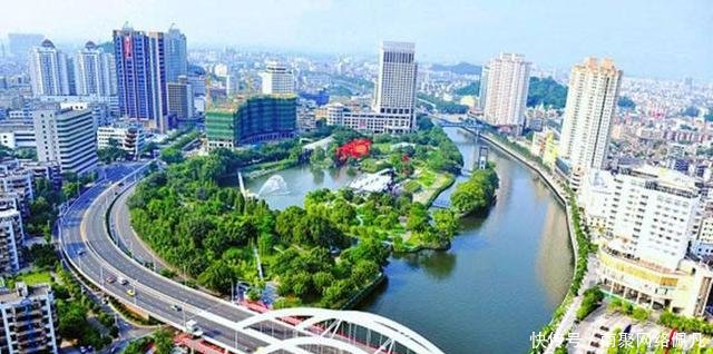 广东省其它城市都有“设区”, 唯独这两个城市, 是不设区的地级市