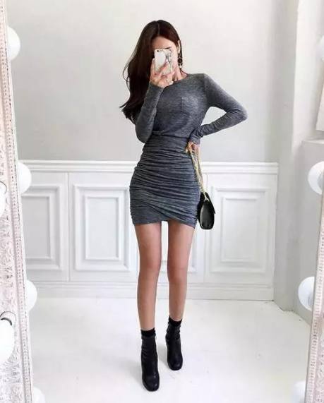 清纯漂亮的紧身裙美女，清新又养眼，展现靓丽的生活姿态