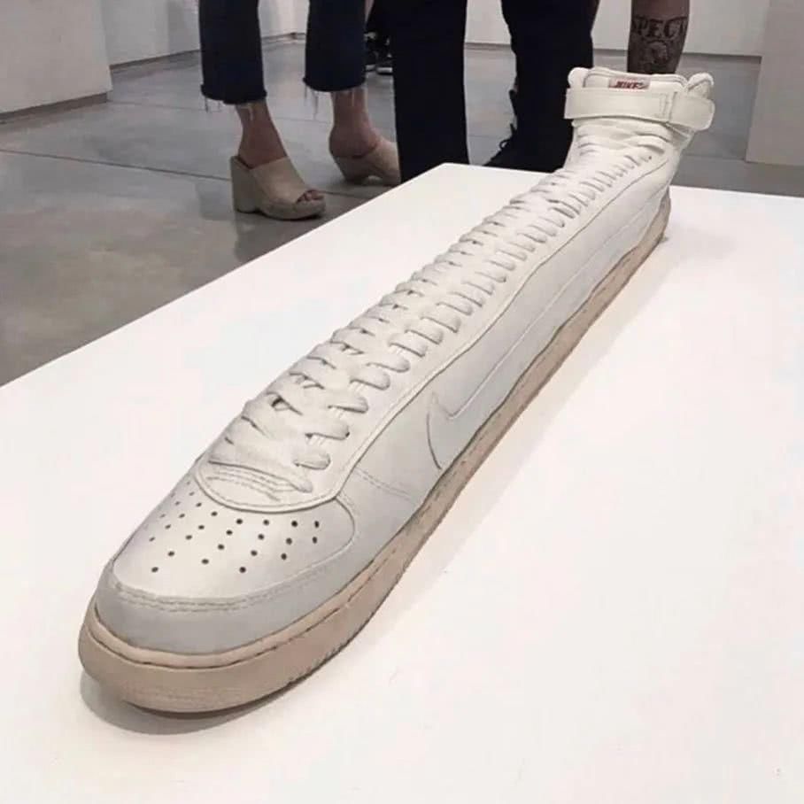  「最长」可能是世界上最长的 Nike 鞋和袜子，你服不服？