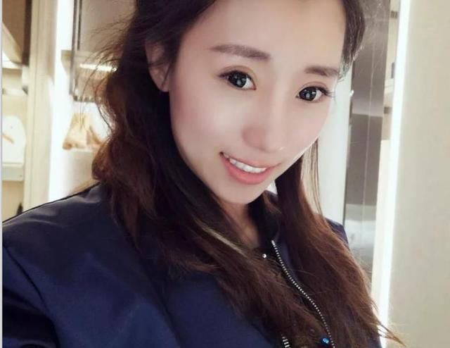 疑似毕滢投稿哭诉被已婚男星出轨，三字冷漠回应，张丹峰被凉了？