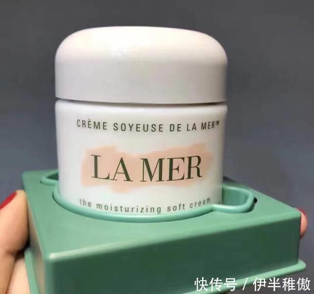  「修复」打算给媳妇买套护肤品，35岁，能推荐一下吗？
