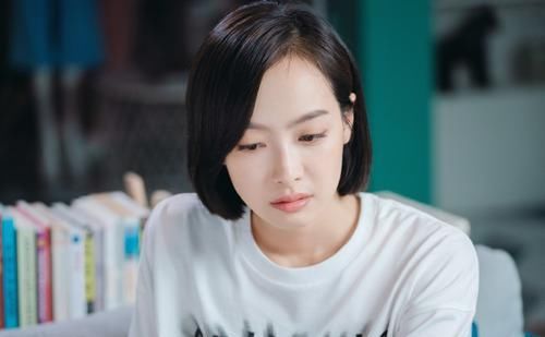  洗面奶：每一个人都想变得年轻貌美，但是如何让自己变得更加好看，应该都