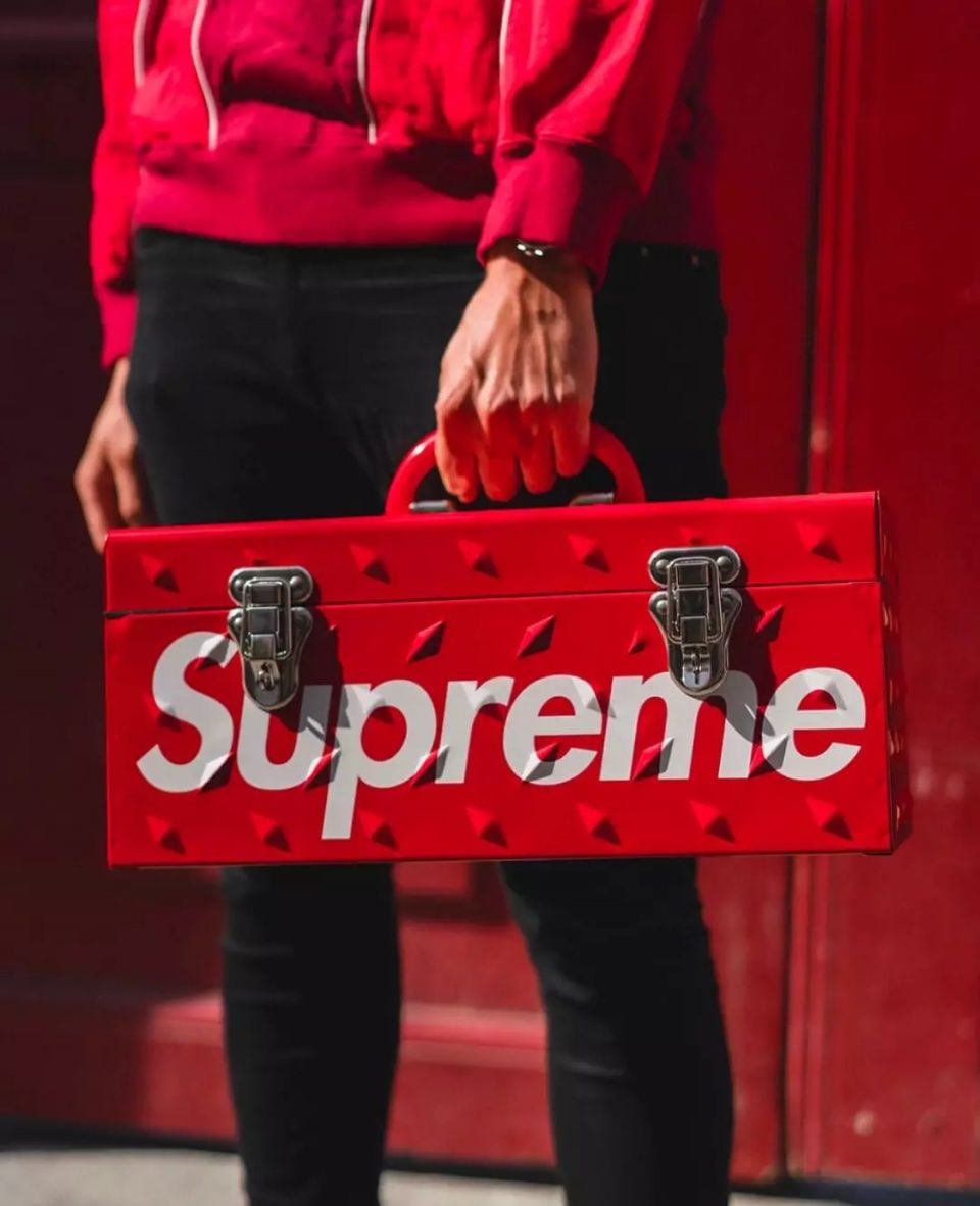 Supreme、Yeezy、AJ...你们为什么这么红?