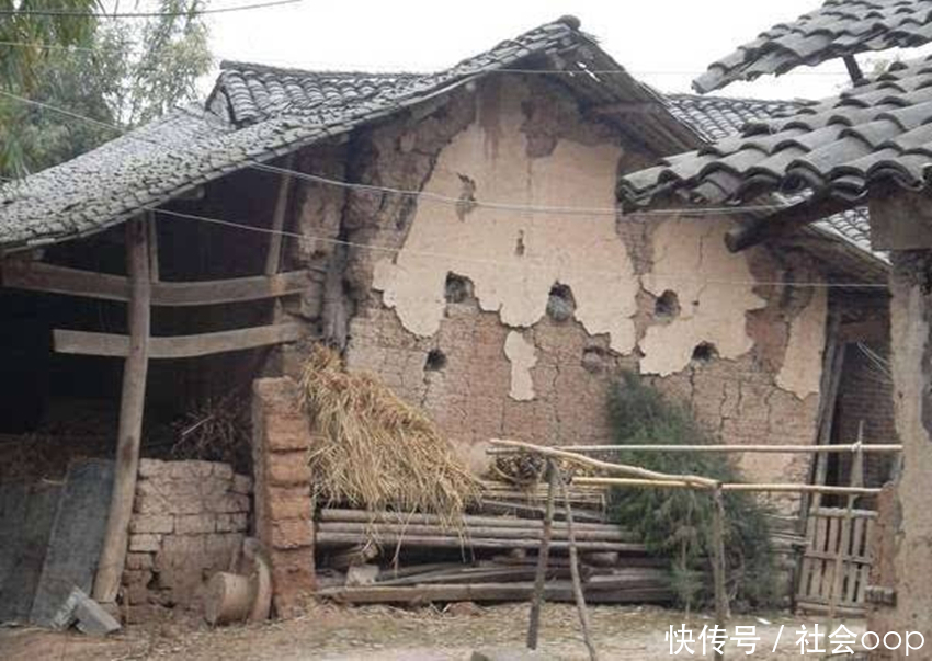 农村瓦房拆迁标准是什么，一平米可补偿多少农民心里得有底