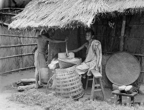 美国一位研究中国的学者，无意中在家里翻出来6000张中国老照片