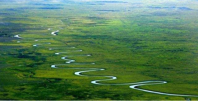 世界上“最窄的大河”河水竟往上流，外国游客长途跋涉来参观！