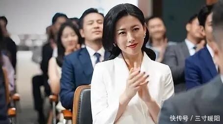 精英律师栗娜主演