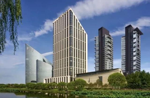 全球38家顶级奢华品牌酒店，你睡过几个？