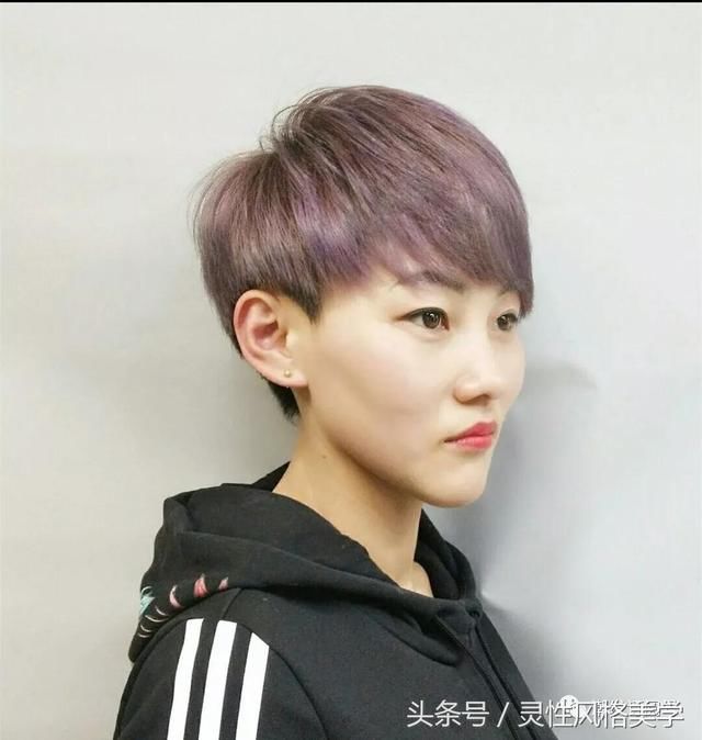 头发散下来的季节到了，你可以换款发型了，各种年龄段都有！