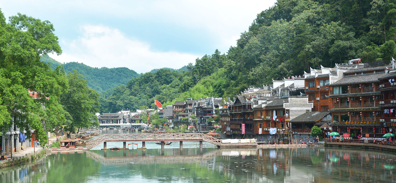 世界性价比最高旅游十佳城市，湖南上榜！网友：厉害了我的国！