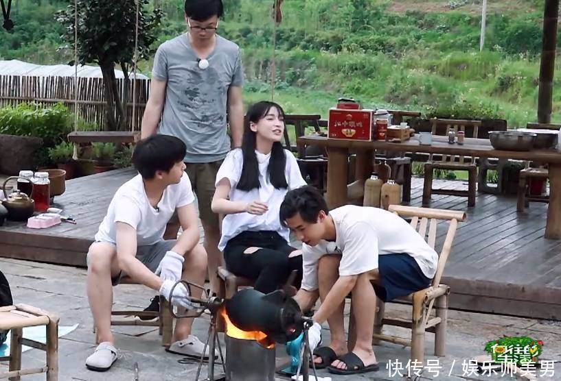 Angelababy八字回应“假吃”,节目组也发文力挺