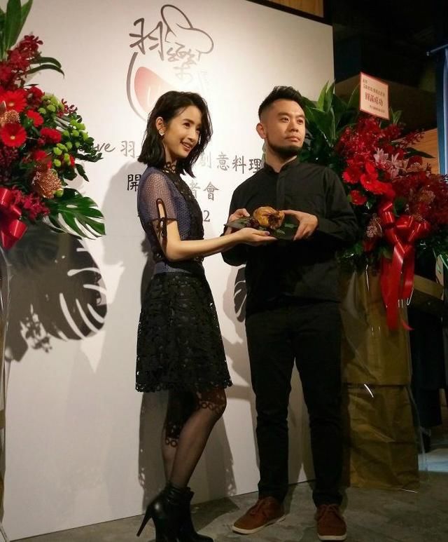 好久不见，林依晨的下巴怎么尖成这样啦?网友直呼认不出了!