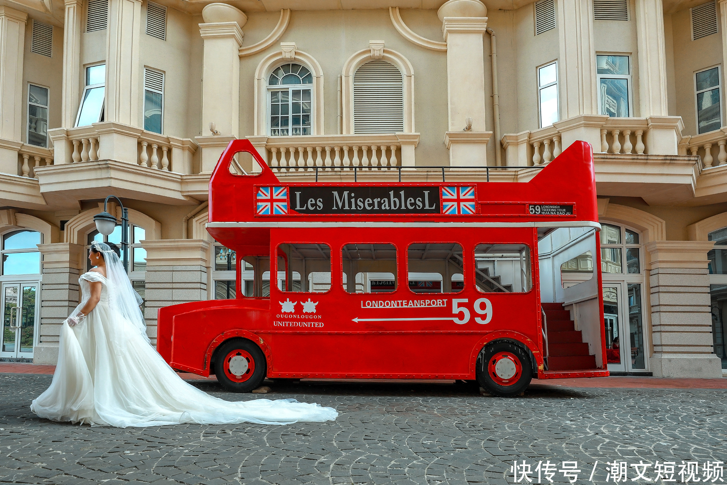 三亚拍婚纱的人