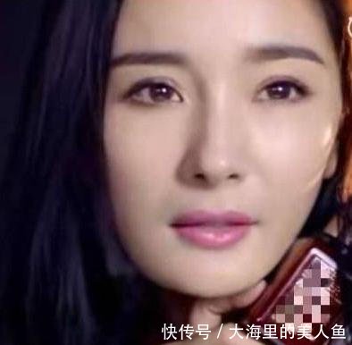  『杨幂』杨幂秀小细腿，却被发现墙都p歪了，90斤的“腿精”要求有多高