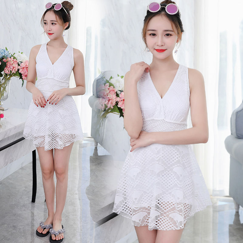 谁说微胖女人不好看?瞧下面姑娘穿“凉凉裙”，性感不暴露特迷人