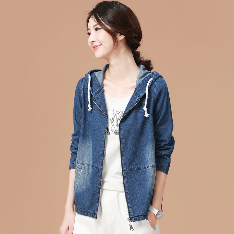 女人一过42，出门尽量别穿裤衩!瞧下面女人穿，好看又迷人