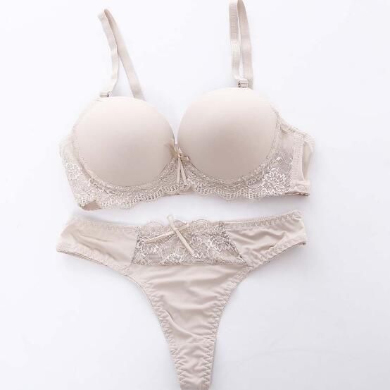 七夕送老婆礼物，这几款内内绝对是首选!浪漫又舒适，果然更迷人