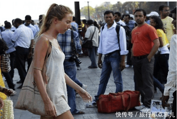 印度导游: 中国游客到印度一星期的消费, 比我一