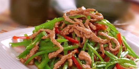  食物|如果你想避免皱纹，你可以经常吃以下食物。皱纹少，皮肤丰满有弹性