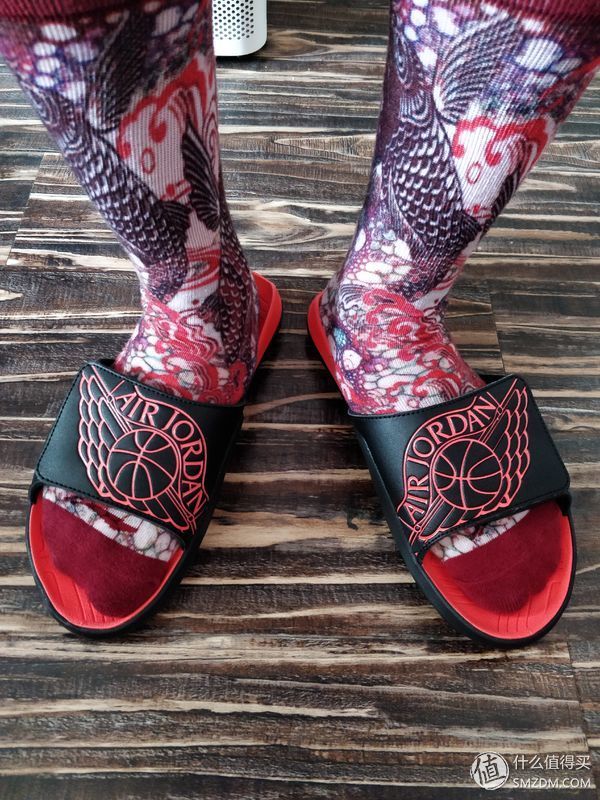 撒旦推荐篇 篇一:多款品牌男女款拖鞋推荐，鞋码及穿着体验介绍