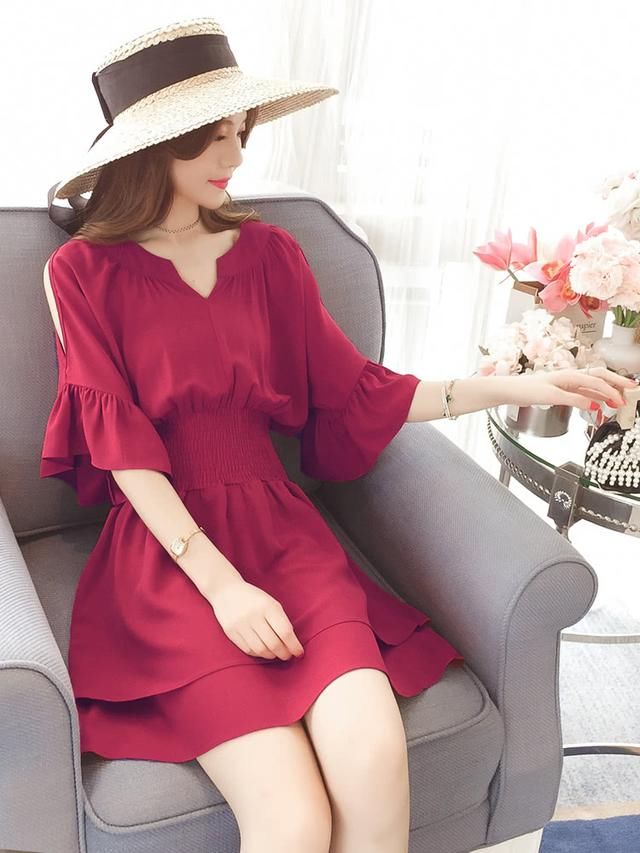 唯美动人的清新范连衣裙，穿上很显淑女气质哦！