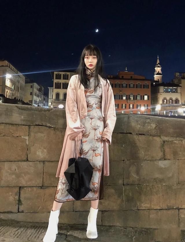  #面料#旗袍是女人永远的浪漫，看完这些旗袍，你还不动心吗？