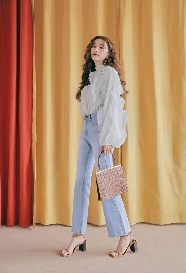 搭配｜女生必看！3种收藏级秋季牛仔穿搭术 时髦的同时无敌显瘦