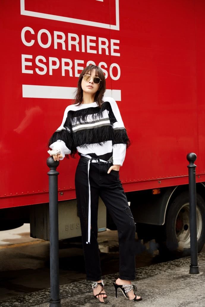 吴昕这是逆生长的节奏，换了个发型堪比换脸，网友：美回18岁