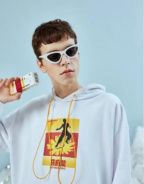 设计■风油精马应龙居然也出衣服了!丝毫不输国际大牌,看完后太可以了