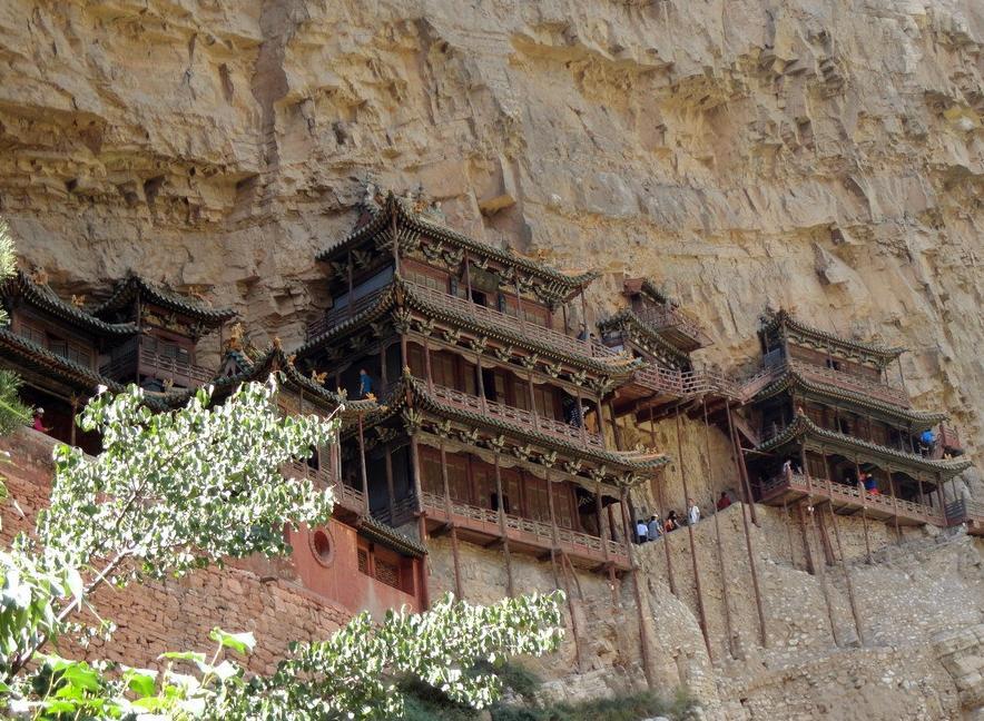 中国“最危险”的寺庙，建在悬崖上，却能屹立千年不倒