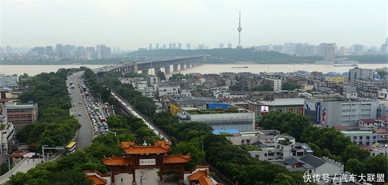 GDP一家独大！集全省之力发展的武汉，到底算不算成功了？