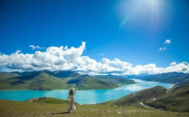 中国人最喜欢的10种旅游方式，被外媒称为中国式旅游，你中招了吗