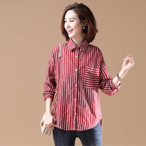 都夸我气质佳显美嫩，完全不像45岁，只因穿洋气小衫+九分裤