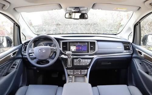 『级推荐车型』你想要的“面包车”基本都在这,其中1款配冰箱彩电,像移动宫殿