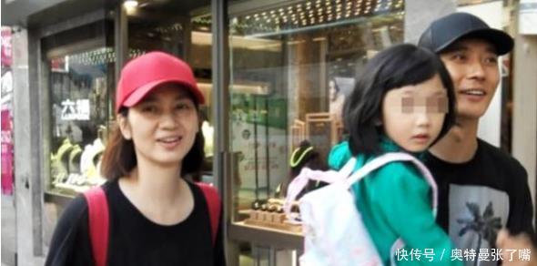 洪欣一家同游力破谣言，丈夫和经纪人多个同款被晒，网友：巧合？