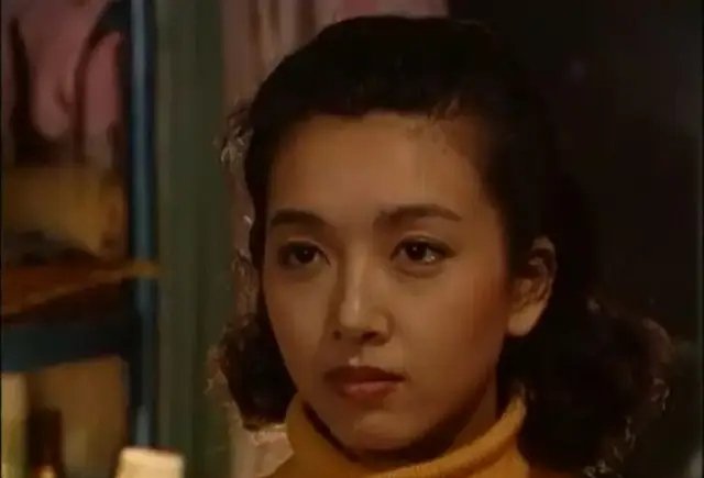 封容■让人喷饭的神仙配角！房似锦的妈在众妈里C位出道，被封容嬷嬷2.0